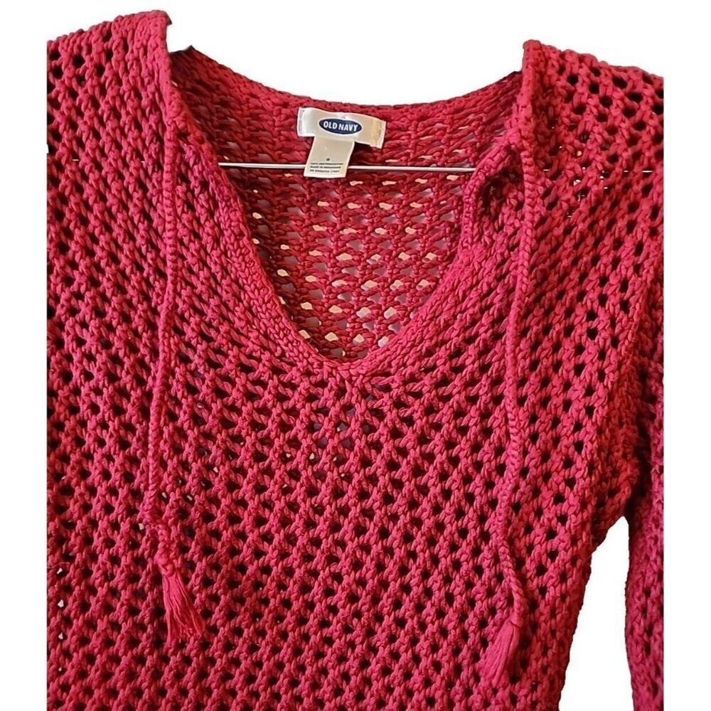 Old Navy sweater Maroon Size Small Cute Great Swimsuit Cover